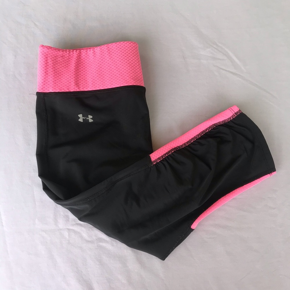Under Armour medium capri workout leggings